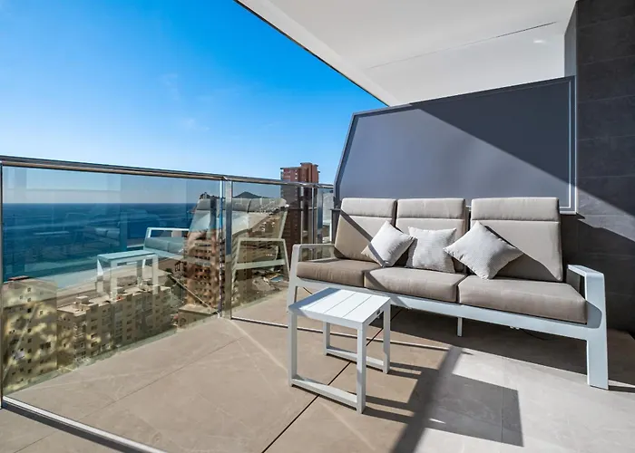 Sunset Cliffs Deluxe 8138 Poniente *