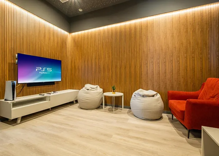 Sunset Cliffs Deluxe 8138 Poniente *