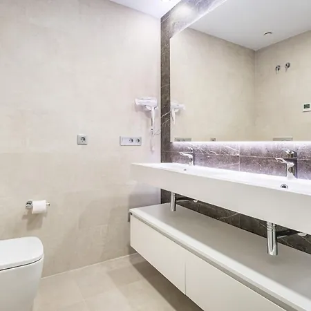 Sunset Cliffs Deluxe 8138 Poniente