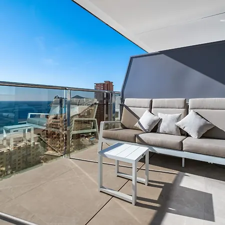 Sunset Cliffs Deluxe 8138 Poniente *